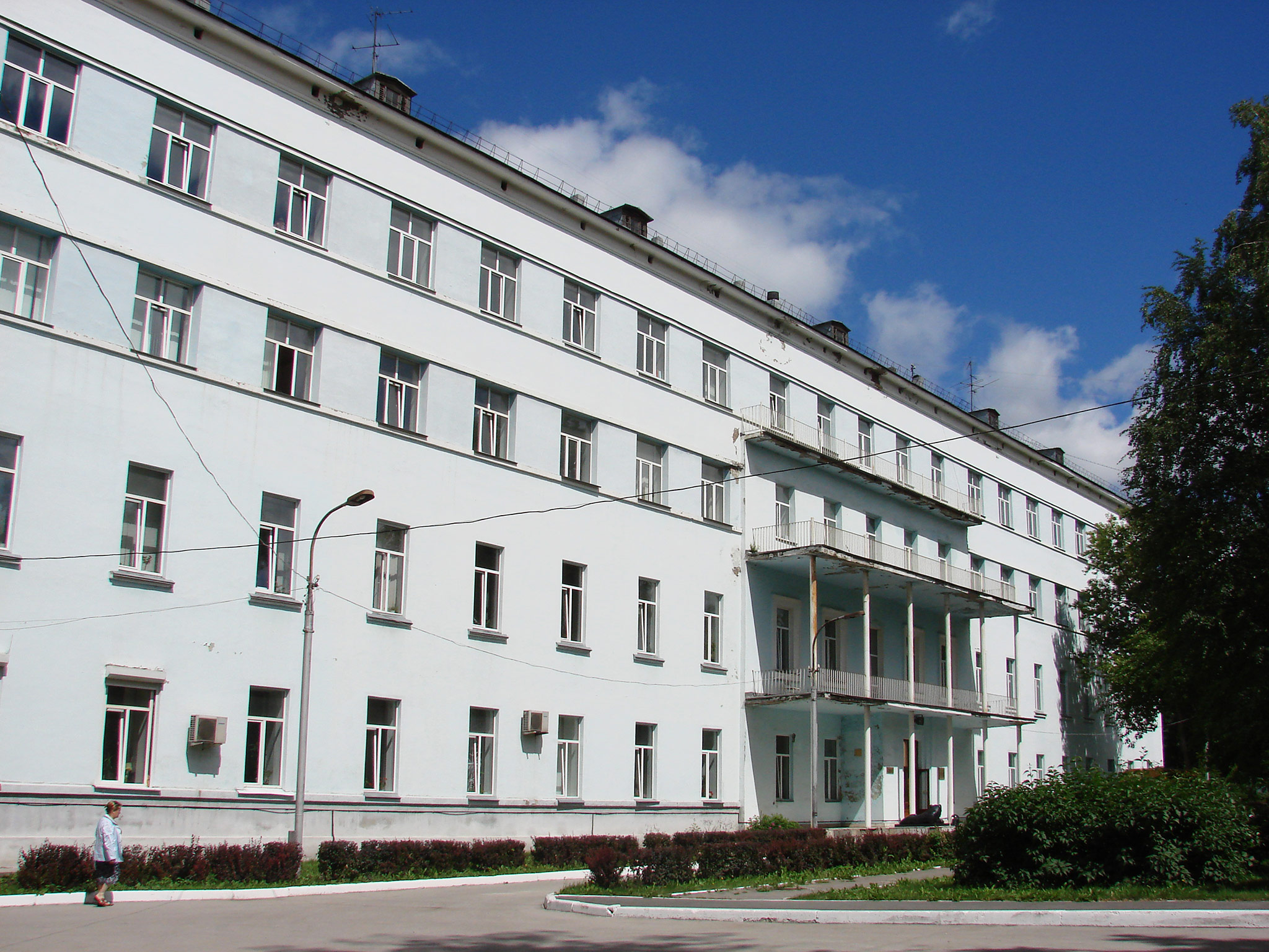 Александровская Больница, Пушкина, 85А, Пермь.  Здание, где в губернской земской (ныне областной) больнице работали ученые медики Шишонко В.Н., Моллесон И.И., Чистяков П.И.   Годы постройки 1827-1833.